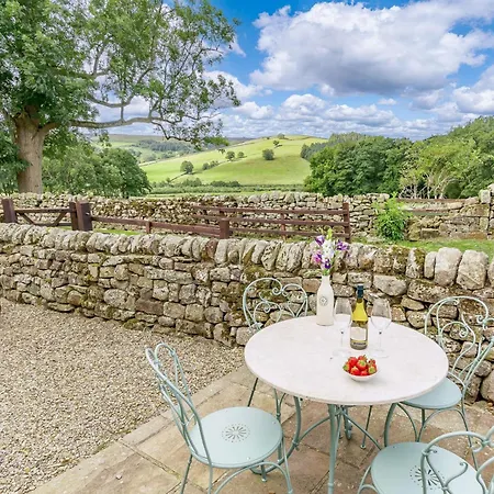 2 Bed In Ramsgill 89165 Holiday home